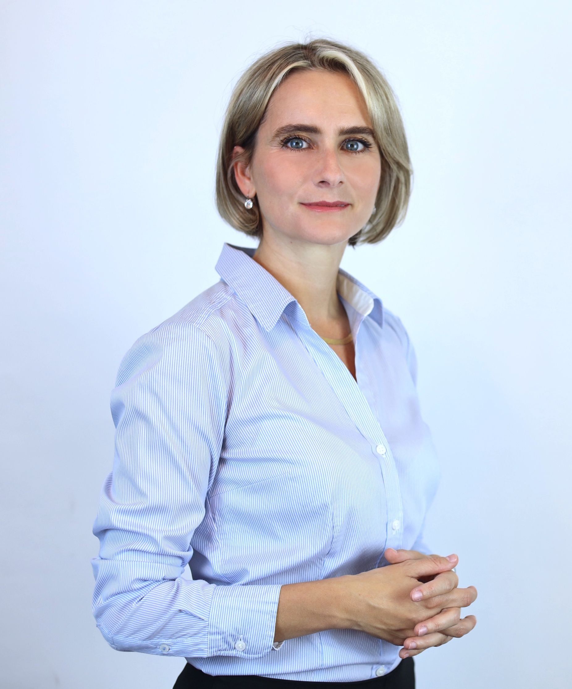 Danja Higuera, abogada de inmigración